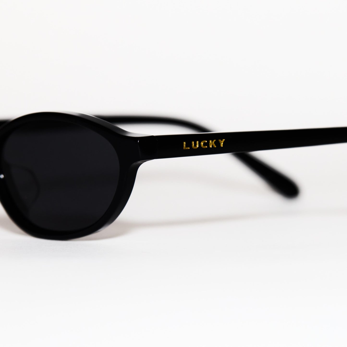 SUERTE | BLACK
